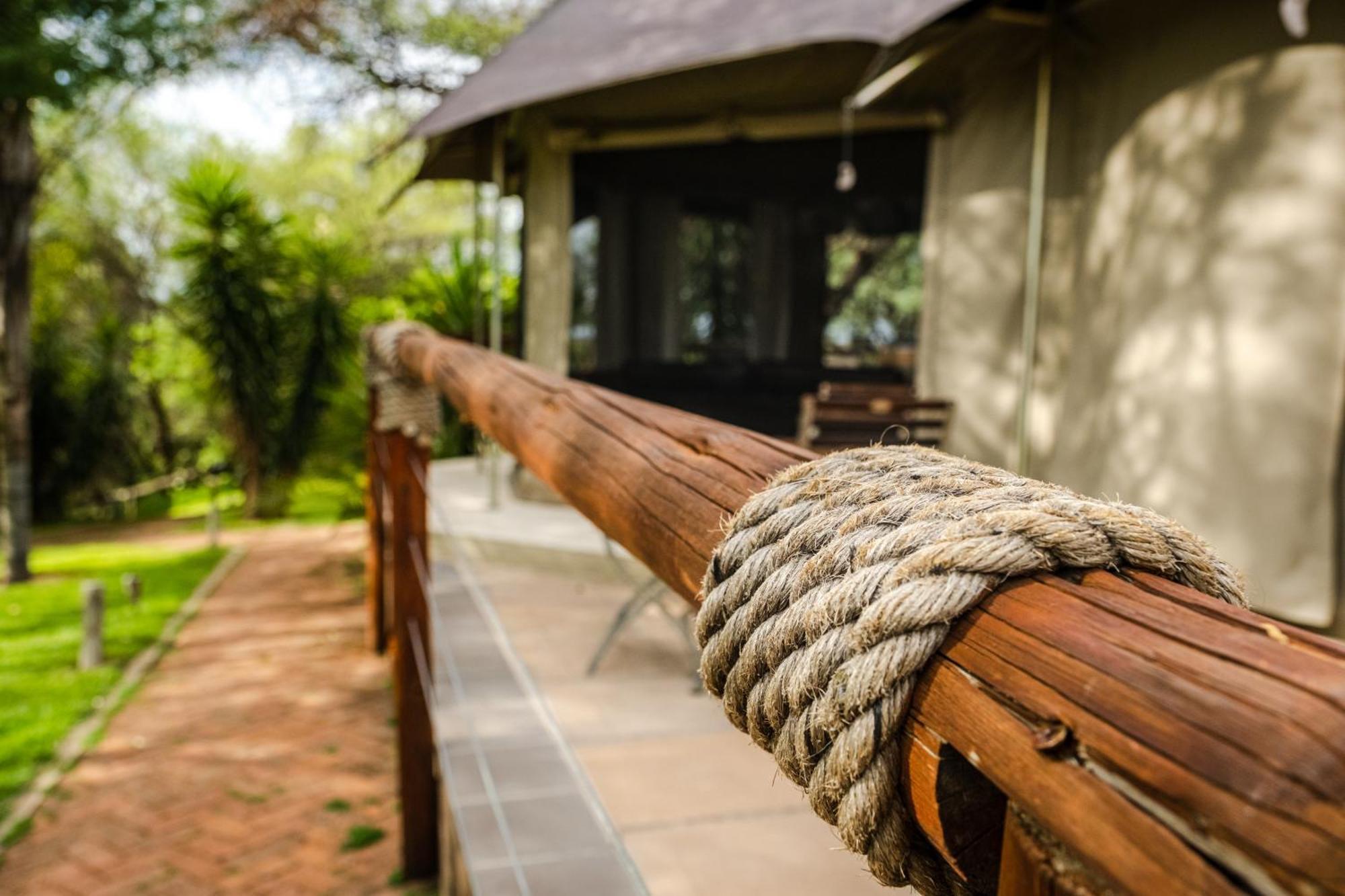 Taranga Safari Lodge Rundu Eksteriør bilde