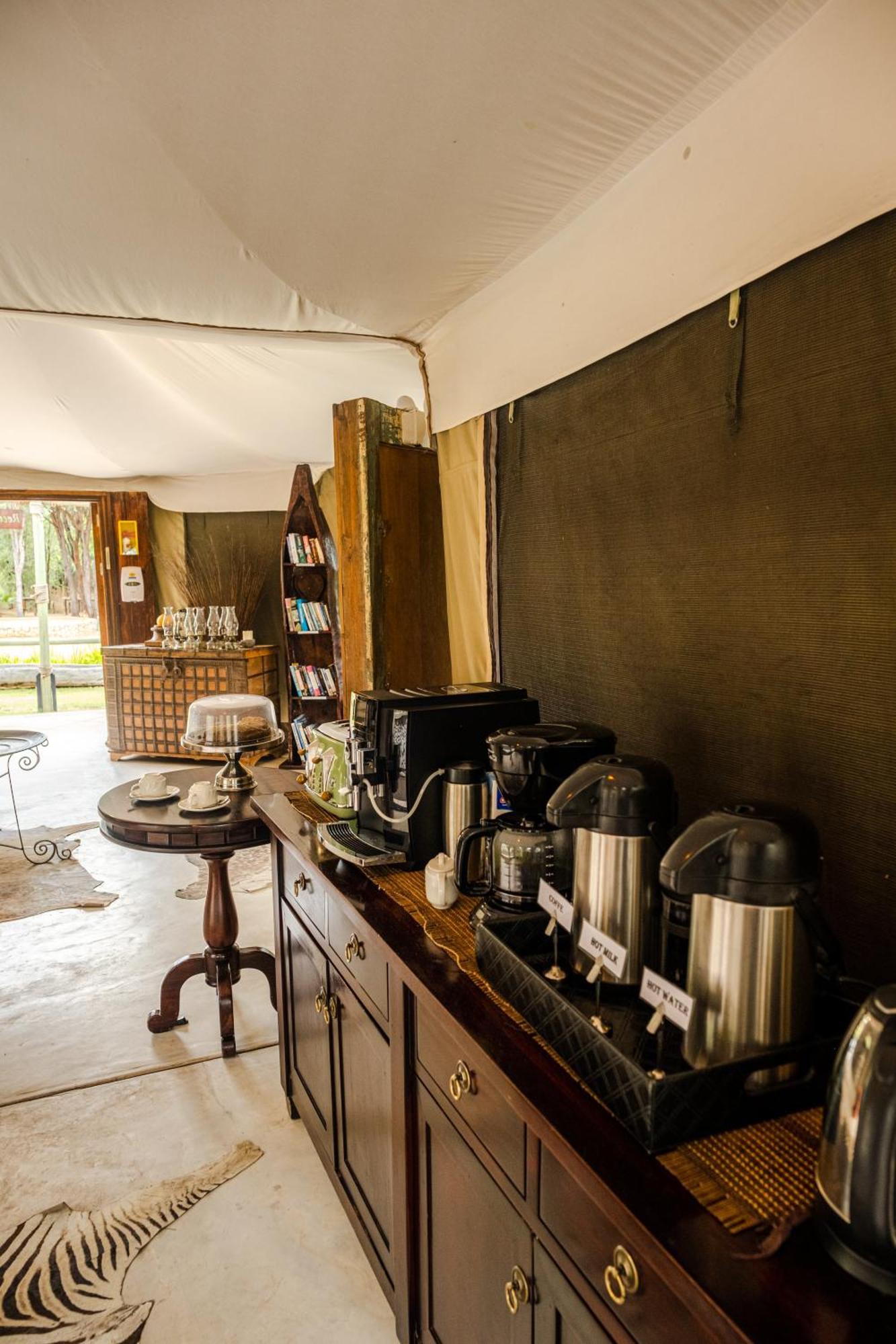 Taranga Safari Lodge Rundu Eksteriør bilde