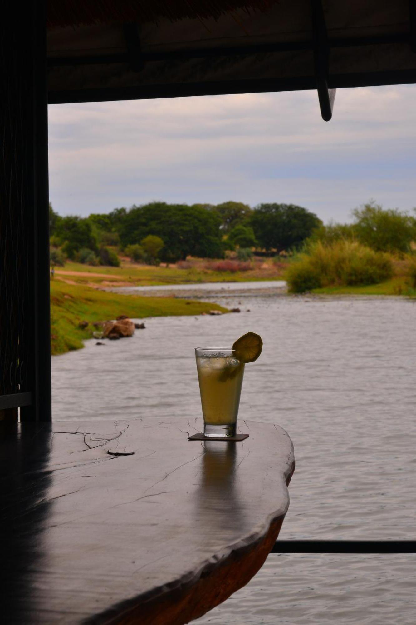 Taranga Safari Lodge Rundu Eksteriør bilde
