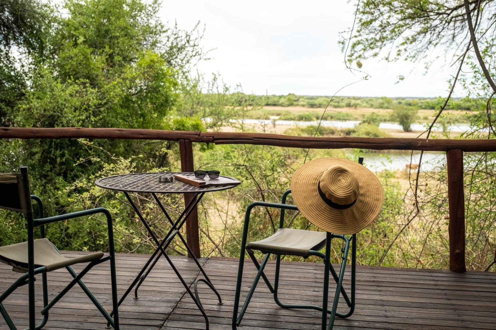 Taranga Safari Lodge Rundu Eksteriør bilde